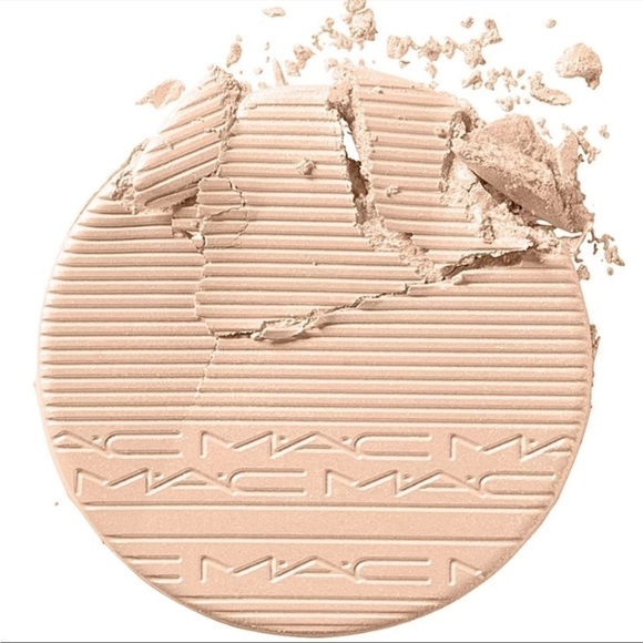 mac EXTRA DIMENSION SKINFINISH HIGHILIGHTER - Picture 2 of 5